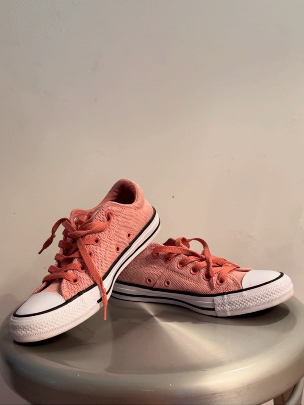 Converse All Star Women’s Size 7 Coral Pink Sneakers - Picture 6 of 9